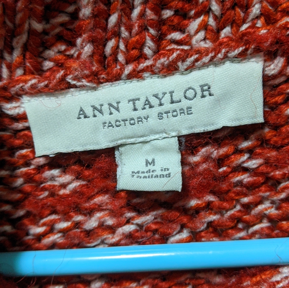 Turtle neck - Picture 2 of 2